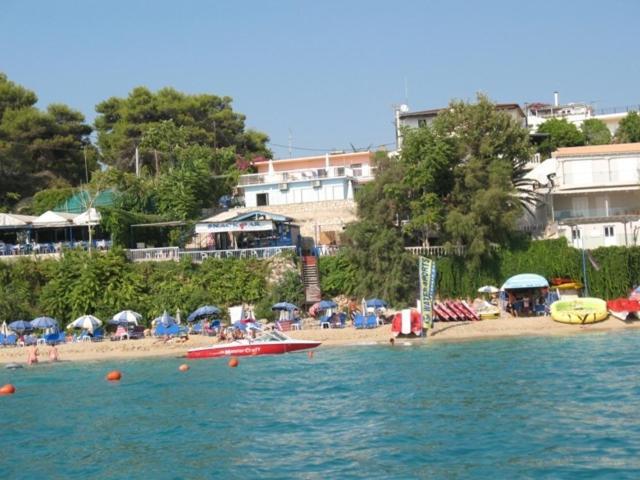 Constantinos Apartments Lassi  Luaran gambar