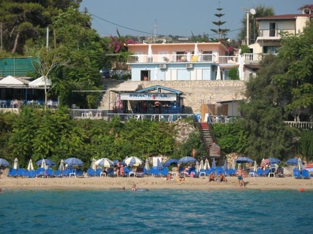 Constantinos Apartments Lassi  Luaran gambar