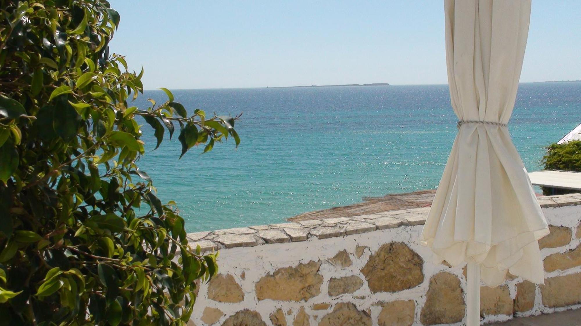 Constantinos Apartments Lassi  Luaran gambar