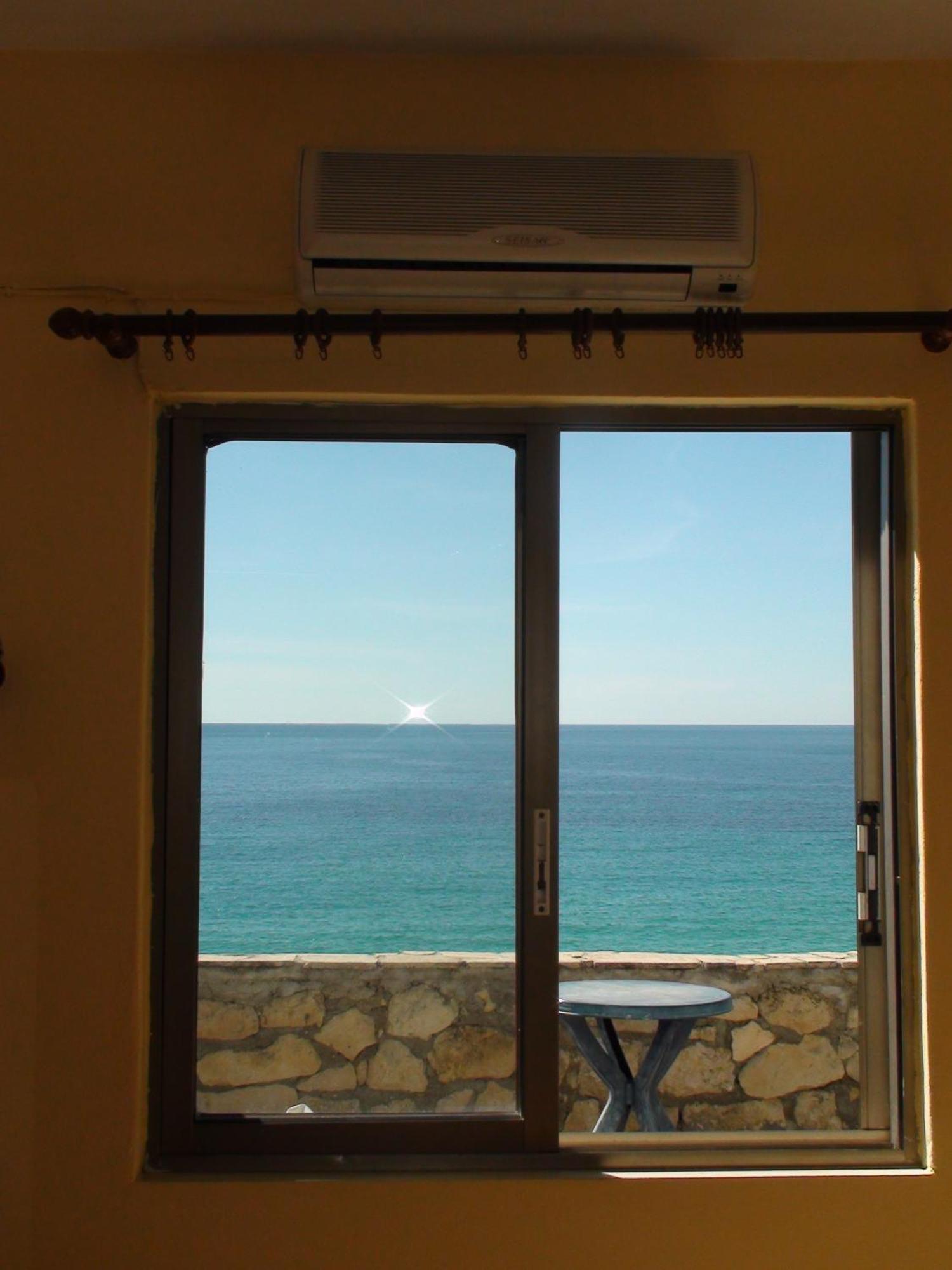 Constantinos Apartments Lassi  Bilik gambar